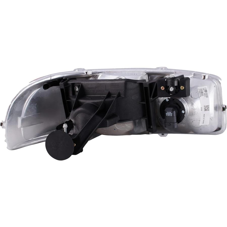 【並行輸入品】Dorman 1590130 GMC Driver Side Headlightの画像