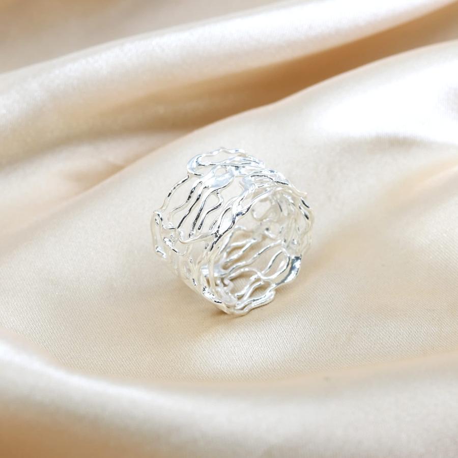 【並行輸入品】AeraVida モダンワイヤーメッシュツイストバンド .925スターリングシルバーリング | 繊細な結婚指輪 | バリニーズコン_3