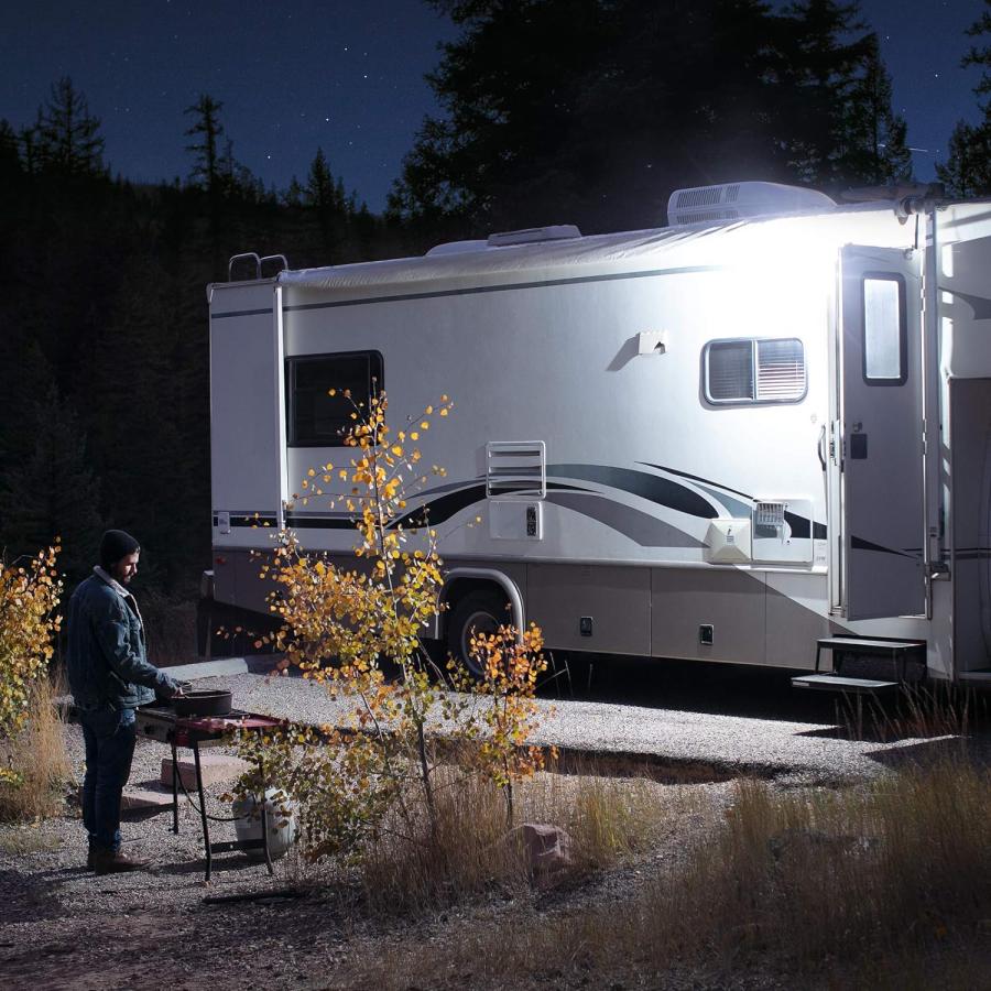 【並行輸入品】Lumitronics RV Trailer Camper 5th Wheel LED Round Surface Mount Scarの画像