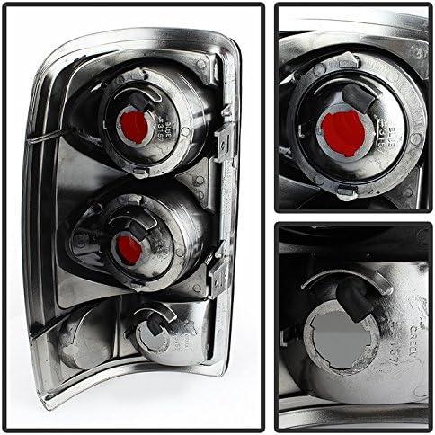 【並行輸入品】Xtune Euro Style Tail Light for Chevy Suburban 1500 2500 00-06 - Tahの画像