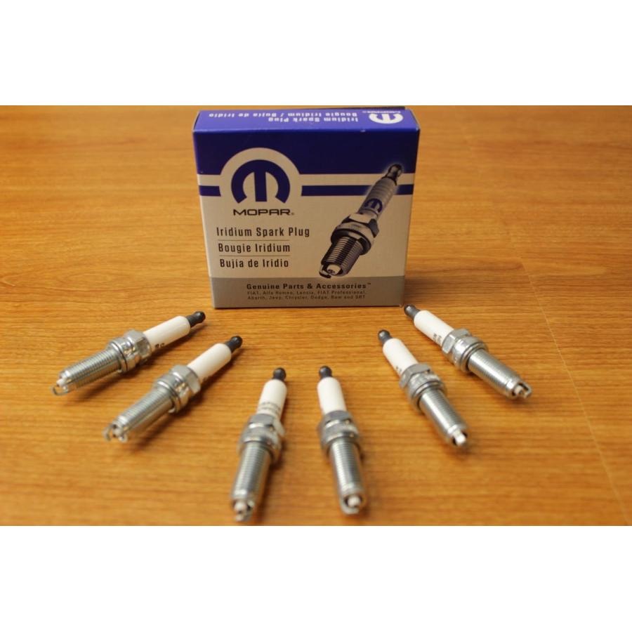 Dodge Charger Promaster Jeep Wrangler スパークプラグ 6個セット OEM 並行輸入品