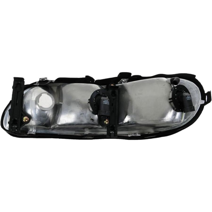 【並行輸入品】1A Auto Headlights Headlamps Left \u0026 Right Pair Set for Chevy Malibuの画像