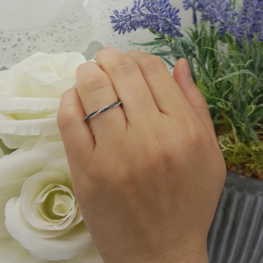 【並行輸入品】10 Kゴールドラウンドブルーサファイア&ホワイトダイヤモンドレディース結婚記念バンドSwirlスタッカブルリング USA リング サイの画像