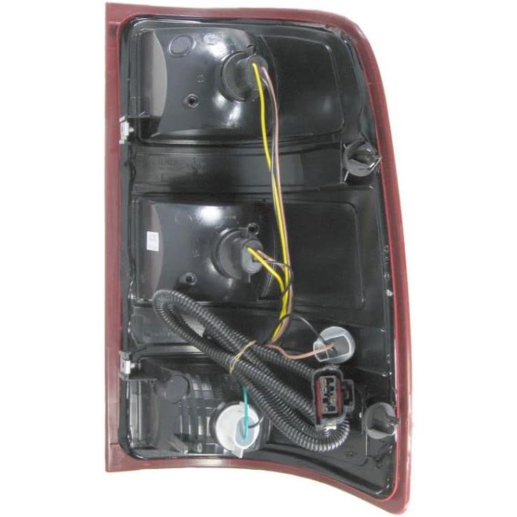 【並行輸入品】Taillamps Taillights Left Right Pair Set Rear for 07-13 GMC Pickup Tの画像