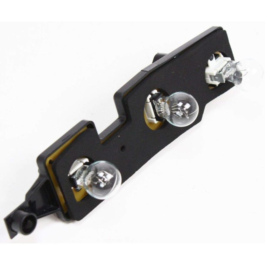 【並行輸入品】Fitrite Autopart New Left Driver Side Tail Lamp Connector Plate Forの画像