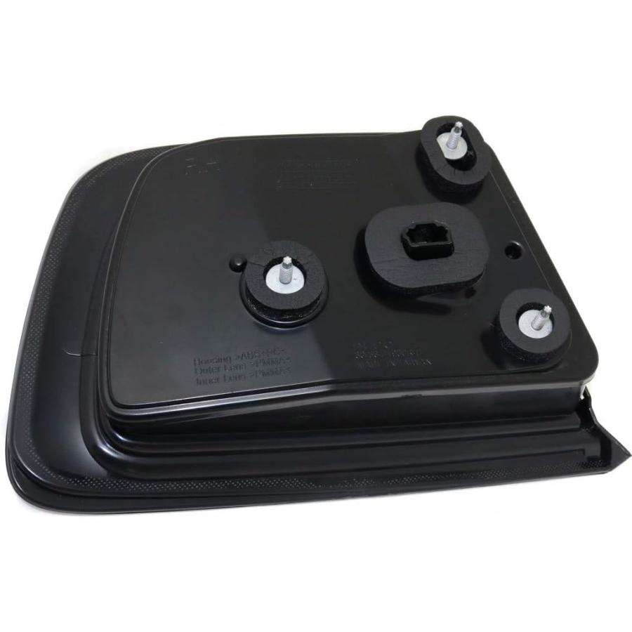 【並行輸入品】For 2011 2012 2013 2014 Dodge Charger Passenger Side Tail Light Outeの画像