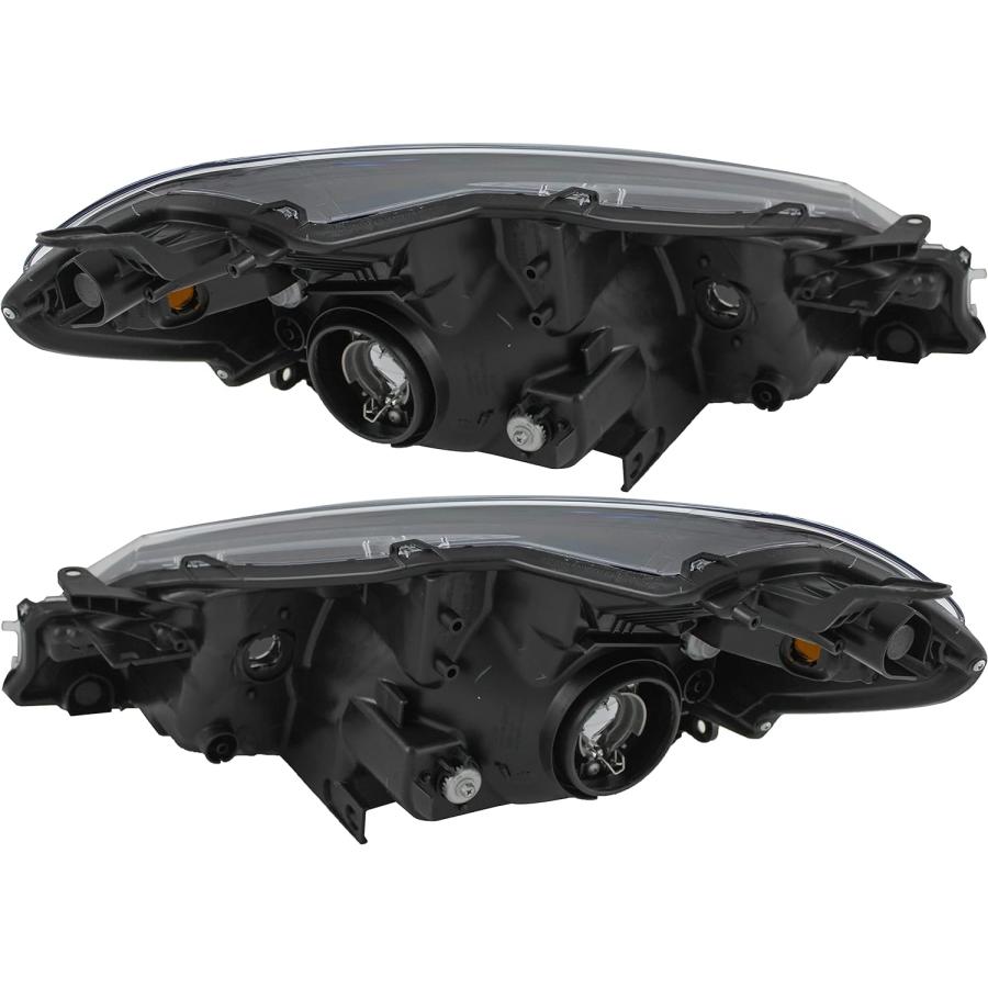 【並行輸入品】トヨタ ヤリス ハッチバック CE/L/LE ヘッドライトランプセット 2015 2016 2017 ハロゲン 運転席と助手席側の画像