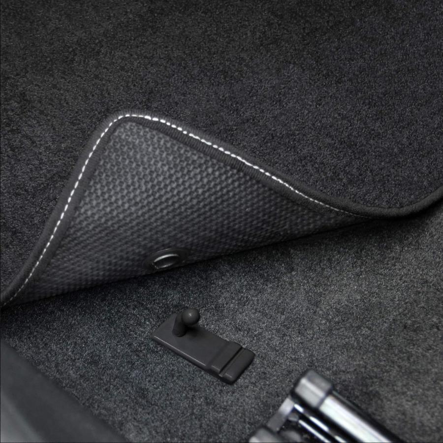 【並行輸入品】Lloyd Mats ロゴマット カスタムフロアマット キャデラック DTS 2006-2007用 (ブラック、4枚 - フロント+リアの画像