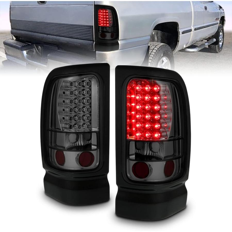 【並行輸入品】AmeriLite スモークLEDブレーキテールライトセット 94-01 ダッジ・ラム 1500 2500 3500 - 助手席側と運転の画像