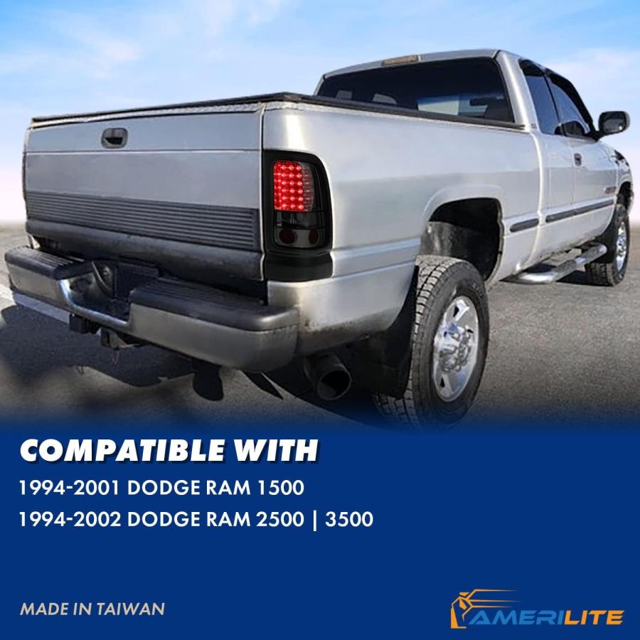 【並行輸入品】AmeriLite スモークLEDブレーキテールライトセット 94-01 ダッジ・ラム 1500 2500 3500 - 助手席側と運転の画像