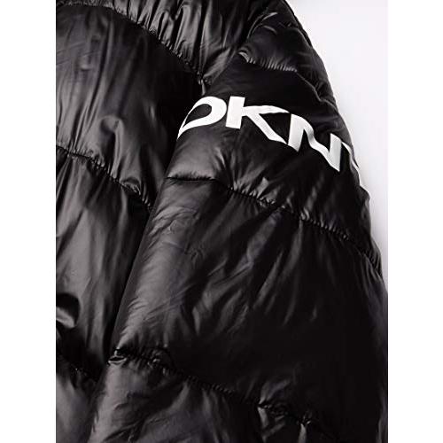 【並行輸入品】DKNY メンズ 防水 ウルトラロフト フード付きロゴ パファージャケット US サイズ: Large カラー: ブラック DKNの画像