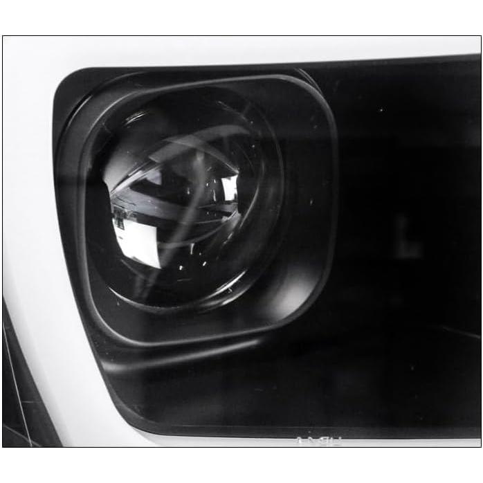 【並行輸入品】ZMAUTOPARTS LED ブラック プロジェクターヘッドライト ヘッドライト 1999-2004 ジープ グランドチェロキー用の画像