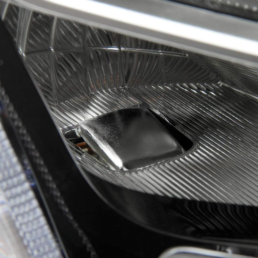 【並行輸入品】AKKON - 2018 2019 キャデラック XTS セダン 4ドア LED DRL チューブ バー プロジェクター クローム ヘッの画像