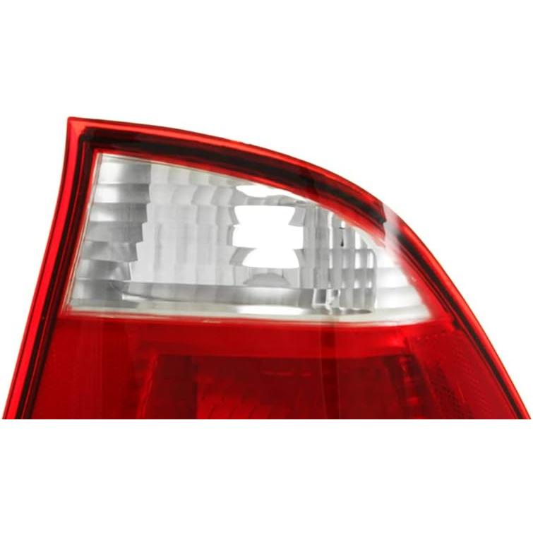【並行輸入品】Compatible with Ford Focus Tail Light Lamp 2005 2006 2007 Passenger_2