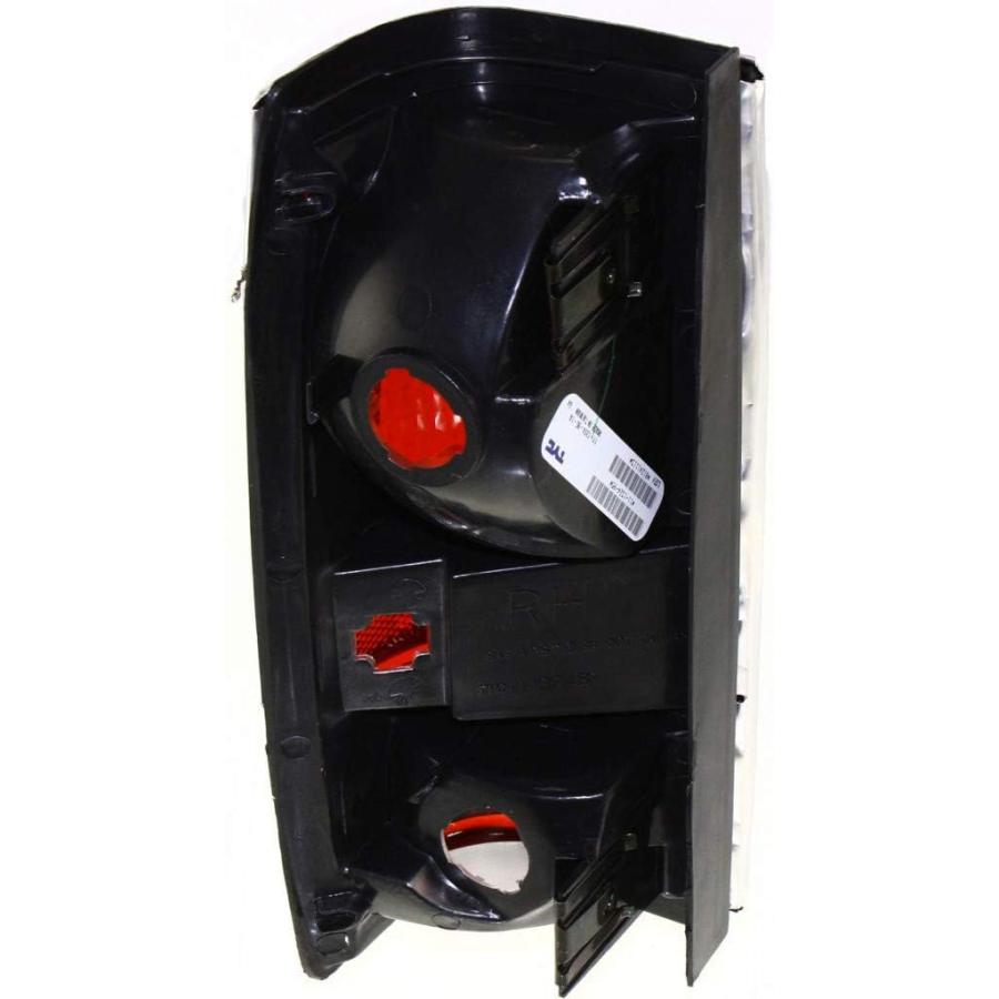 【並行輸入品】シボレーS10テールライト 1982-1993 運転席側と助手席側 GM2800105 + GM2801105の画像
