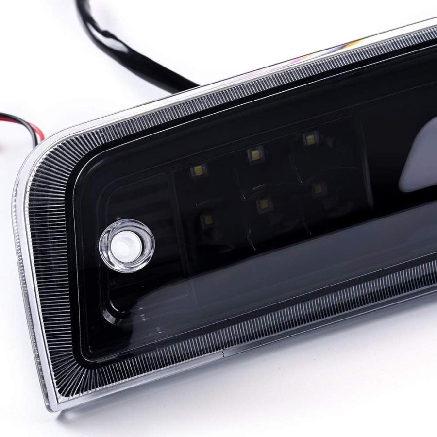 【並行輸入品】VRracing ホワイトカバー ブラックボトム ダッジ・ラム 2009-2017 1500 2500 3500 ハイマウントテールカーの画像