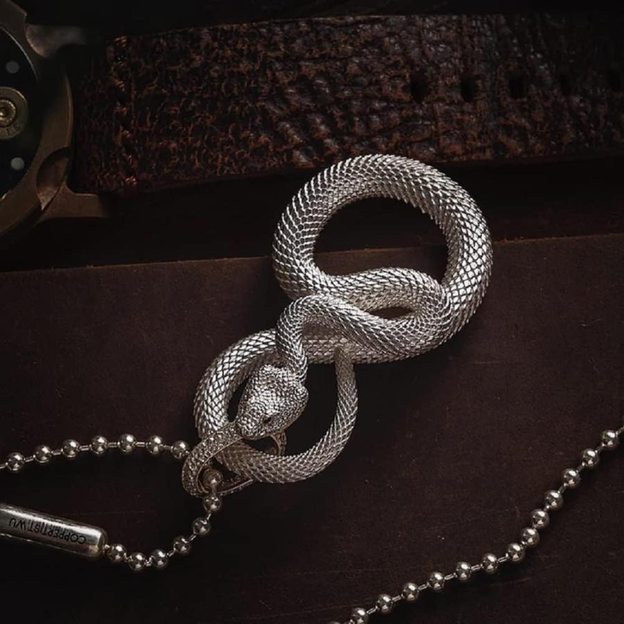 【並行輸入品】COPPERTIST.WU スネークペンダントネックレス 925スターリングシルバー バイパー スネークキーチェーン ハンドメイドジュエの画像
