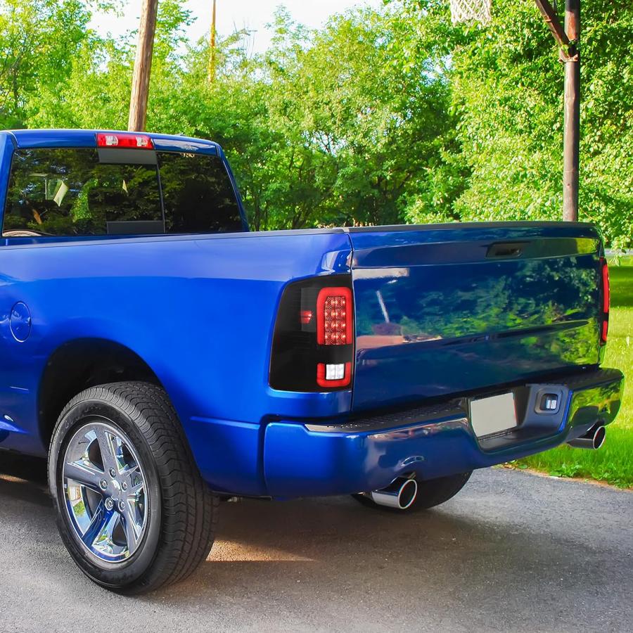 【並行輸入品】KEWISAUTO アップグレードフルLEDテールライト Dodge RAM 2009-2018用 スモークブラック LED テールライ_4