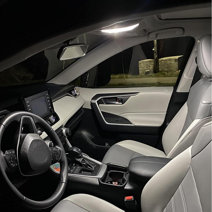 【並行輸入品】PINIHED サバーバンインテリアLEDライト交換用電球 16個 シボレー シボレー タホ サバーバン GMC ユーコン 2007 2の画像