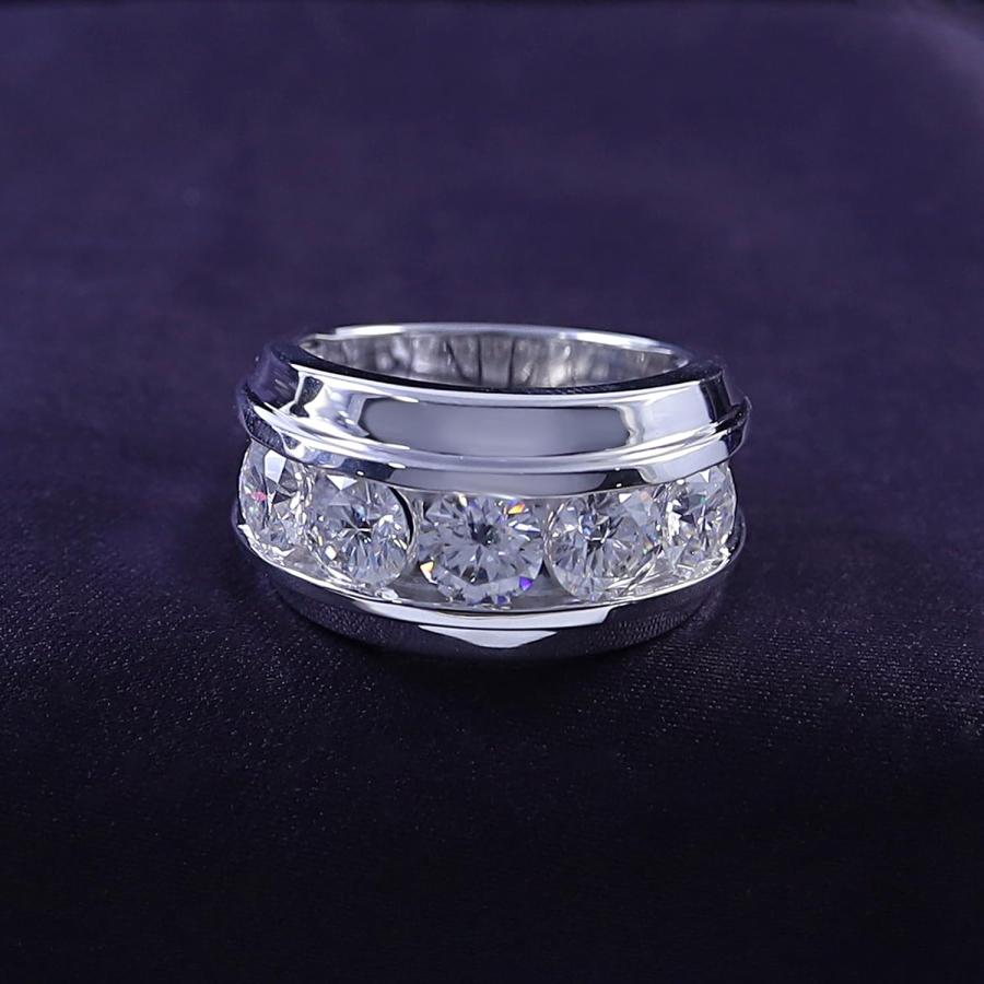 【並行輸入品】SAVEARTH DIAMONDS ラウンドカット 人工モアッサナイト ダイヤモンド ファイブストーン メンズ 結婚指輪 14Kゴールドの画像