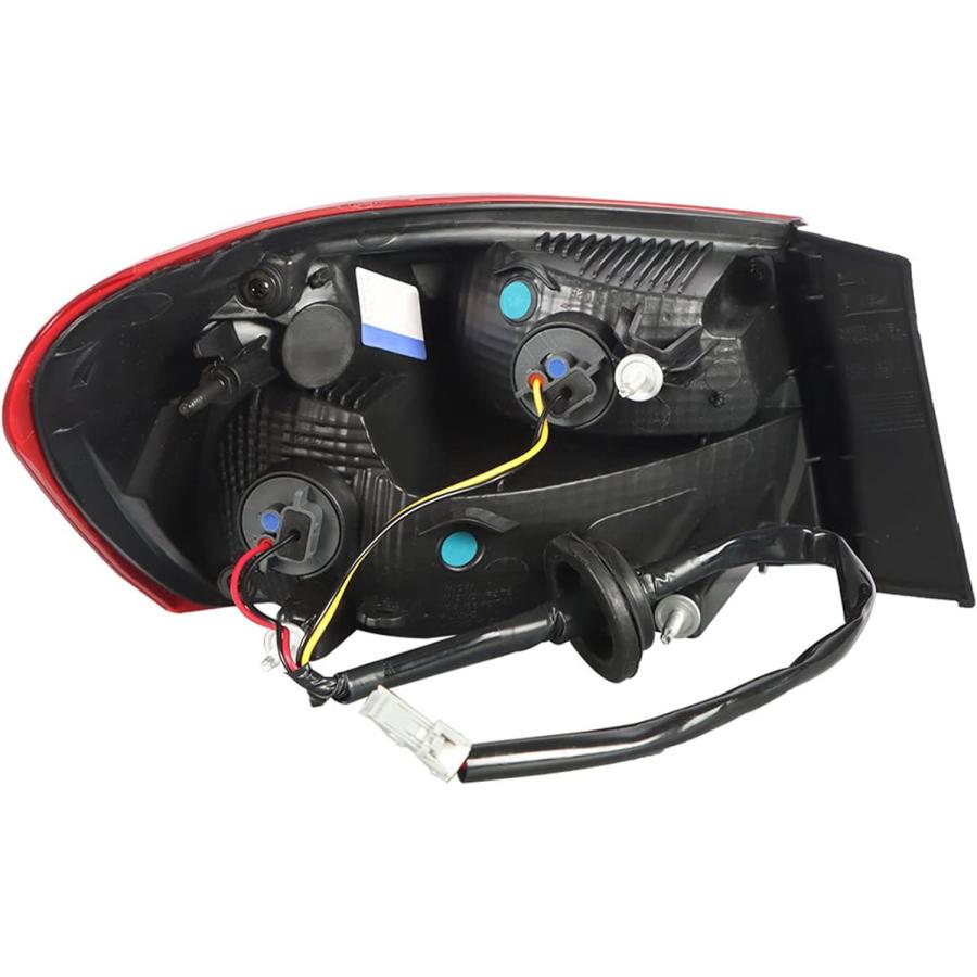 【並行輸入品】WFLNHB 右側テールライト 交換用 2016-2021 Chevy Malibu リアアウターテールライトランプ 助手席側 (非LEの画像