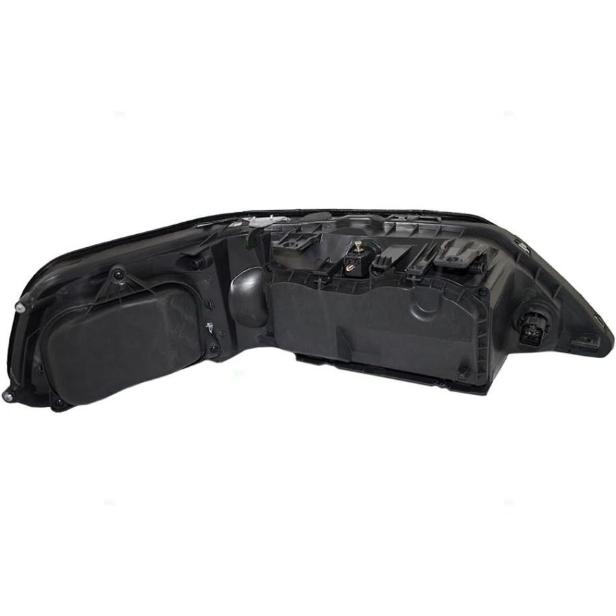 【並行輸入品】Brock 交換用運転席側ハロゲンコンビネーションヘッドライトアセンブリ 2005-2011 リンカーン タウンカーに対応　_2
