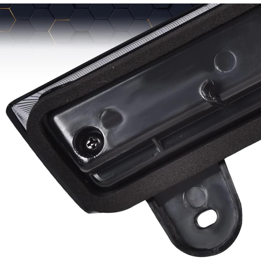 【並行輸入品】PIT66 LED 3番目のブレーキライト 2000-2006 Chevy Suburban 1500 2500 Tahoe/2000-の画像