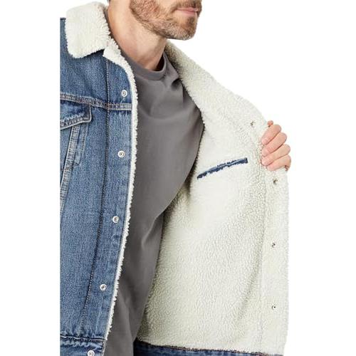【並行輸入品】Levi's〓 Type III Sherpa Trucker Fable 3XLの画像