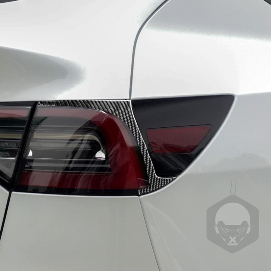 【並行輸入品】UOADA Tesla Model Y 2020年以降用 リアルソフトカーボンファイバー リアテールライト アイブロウ まぶたカバー トの画像