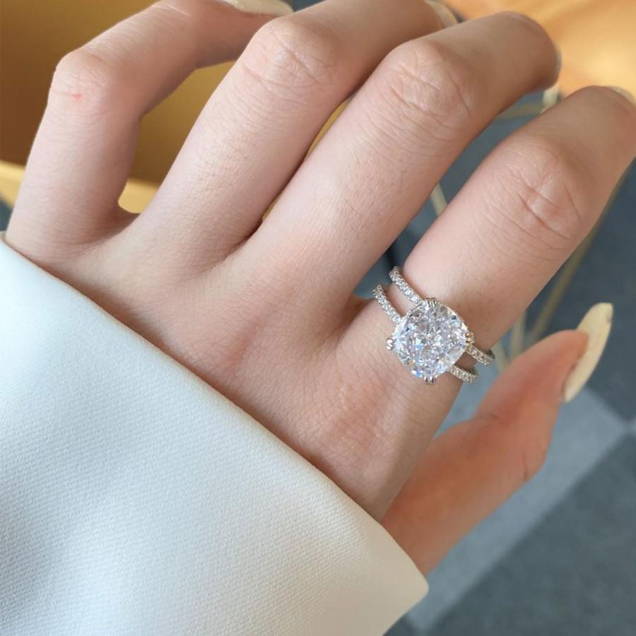 【並行輸入品】MRENITE 4CT Moissanite Cushion Cut Ring Cushion Moissanite Splitの画像