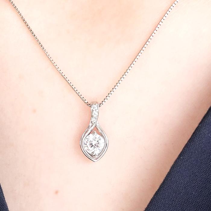 pt900 0.53ct プラチナ ダイヤモンド ペンダント 送料無料 Pt プラチナ 0.5カラット ダイア 人気 上品 ４月 誕生石 クリスマス プレゼント 一粒 １粒 GUPD1328の画像