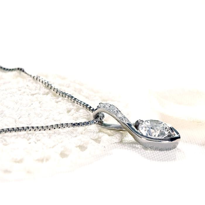 pt900 0.53ct プラチナ ダイヤモンド ペンダント 送料無料 Pt プラチナ 0.5カラット ダイア 人気 上品 ４月 誕生石 クリスマス プレゼント 一粒 １粒 GUPD1328の画像