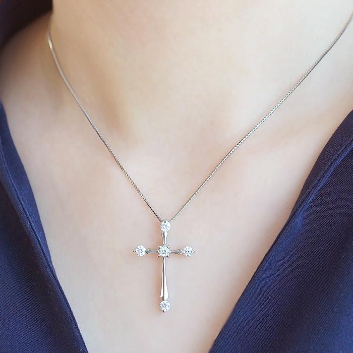 Pt900 0.5ct ダイヤモンド クロス ネックレス 送料無料 Pt クロス プラチナ ジュエリー 人気 4月 誕生石 大ぶり 豪華 十字架 クリスマス 0.5カラット GUPD1336の画像