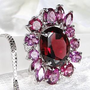 K18WG ガーネット ペンダント |  | 01