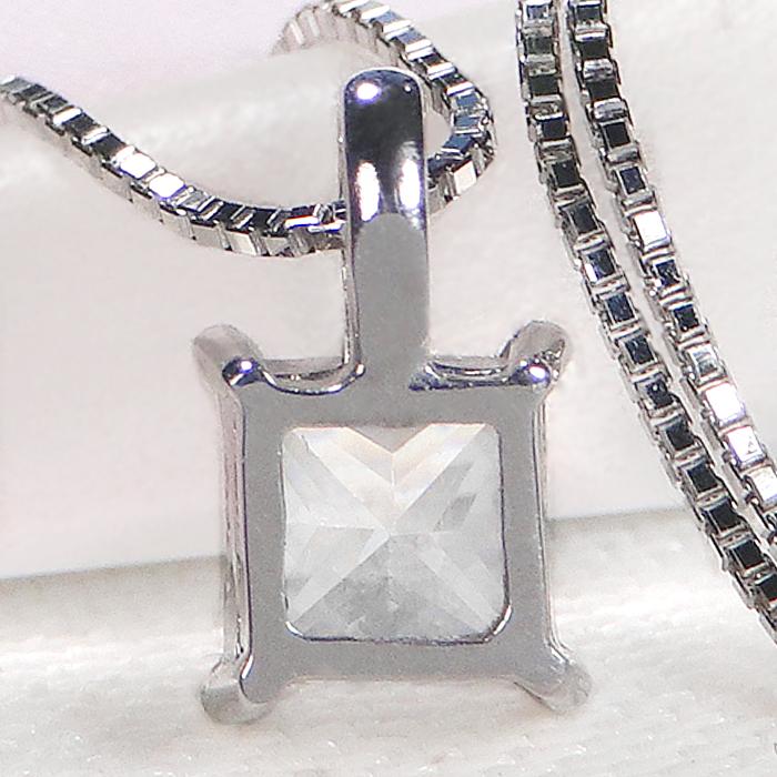 Pt900 0.5ct ダイヤモンド ネックレス 送料無料 ペンダント プラチナ ダイヤ pt 人気 1粒 ダイア 四角 スクエア 0.5ct Hカラー SIクラス ４月誕生石  GUPD1389の画像