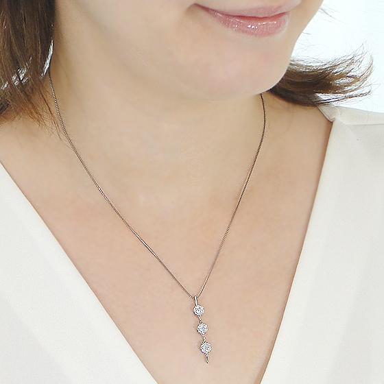 Pt900 0.5ct ２WAY ダイヤモンド ネックレス 送料無料 ジュエリー ペンダント ダイヤ プラチナ 0.5カラット ダイア プレゼント フラワー 花 2way GUPD909の画像