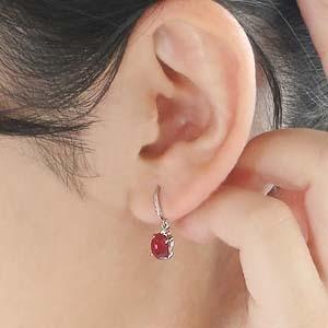 pt900 プラチナ ダイヤモンド ダイヤ ピアス カラーストーン ルビー フック 誕生石 7月 フックピアス GUPE290RUの画像