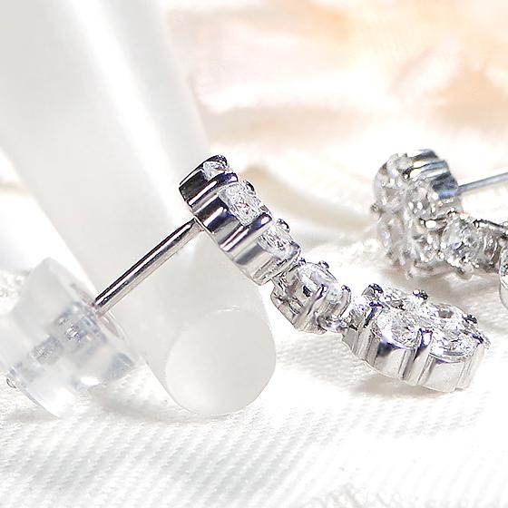 Pt900 1ct ダイヤモンド フラワー ピアス 送料無料 プラチナ 1カラット 0.5カラット 4月 誕生石 プレゼント 揺れる 花 豪華 上品 エレンガント GUPE326の画像