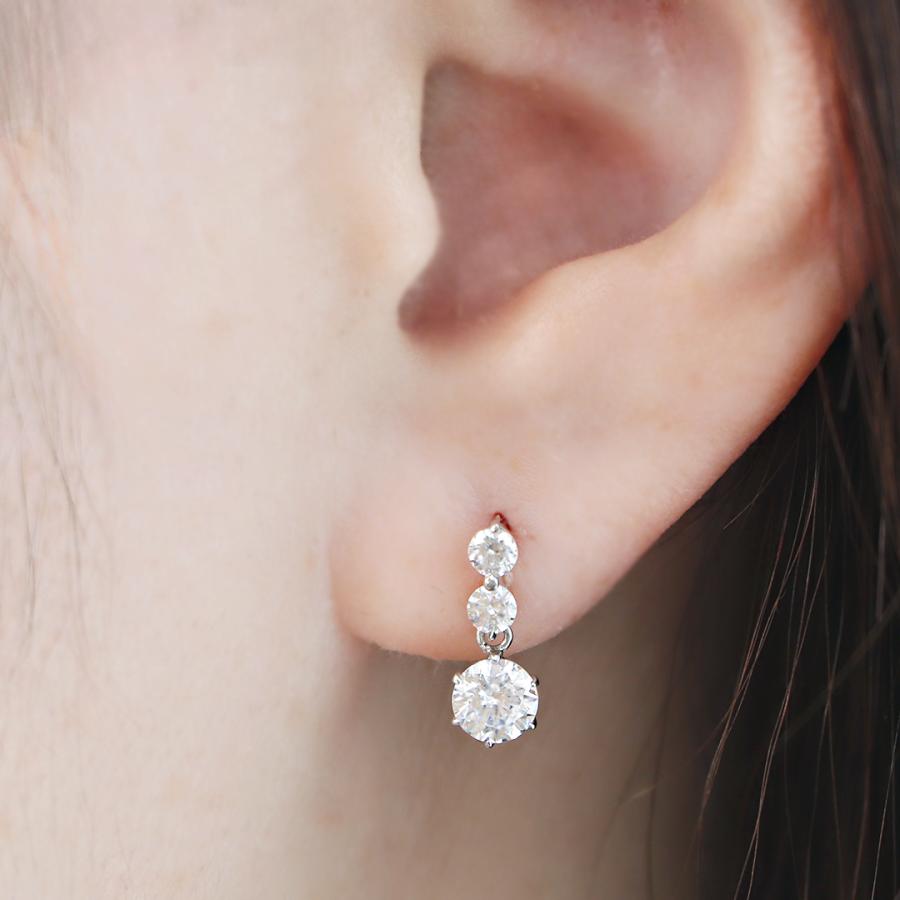 Pt900 1.0ct ダイヤモンド ピアス 送料無料 ダイヤ ジュエリー PT プラチナ 3石 3粒 トリロジー 可愛い 1カラット スリーストーン 揺れる 4月誕生石 GUPE335SPの画像