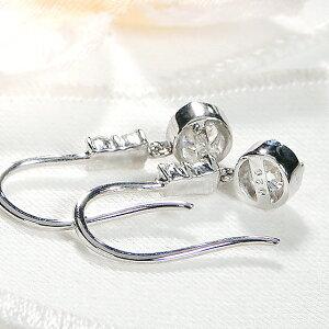 プラチナ 0.5カラット ダイヤ フック ピアス 送料無料 ダイヤモンド pt900 0.5ct Ｈカラー 豪華 3石 4月 誕生石 プレゼント シンプル 上品 GUPE451の画像