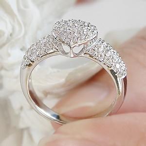pt900 プラチナ ダイヤモンド ダイヤ 指輪 リング 0.7ct ハート パヴェ 豪華 可愛い GUR1015の画像