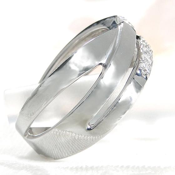 Pt900 0.28ct ダイヤモンド リング 送料無料 プラチナ クロス クロス