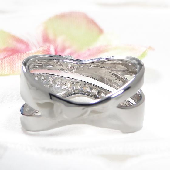 大特価！！Pt900 天然ダイヤモンド　リング Pt900 0.28ct ダイヤモンド リング 送料無料 プラチナ クロス クロス