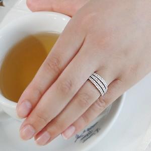 pt900 プラチナ ダイヤモンド ダイヤ 指輪 リング 1.0ct 1カラット 3連風 豪華 GUR1259の画像