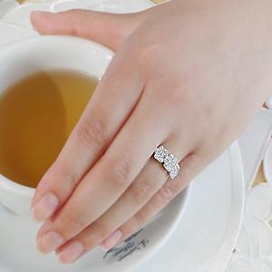 pt900 プラチナ ダイヤモンド ダイヤ 指輪 リング 1.00ct 1カラット 花
