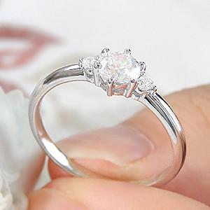 pt900 プラチナ ダイヤモンド ダイヤ 指輪 リング 一粒 大粒 0.50ct I-1クラス 誕生石 4月 GUR1381の画像