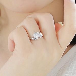 pt900 プラチナ ダイヤモンド ダイヤ 指輪 リング アニバーサリー テンダイヤモンド 10石 10粒 上品 ウエーブ 花 フラワー 0.5ct GUR787の画像