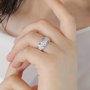 pt900 プラチナ ダイヤモンド ダイヤ 指輪 リング パヴェ 0.5ct ボリューム シンプル 誕生石 4月 GUR963の画像