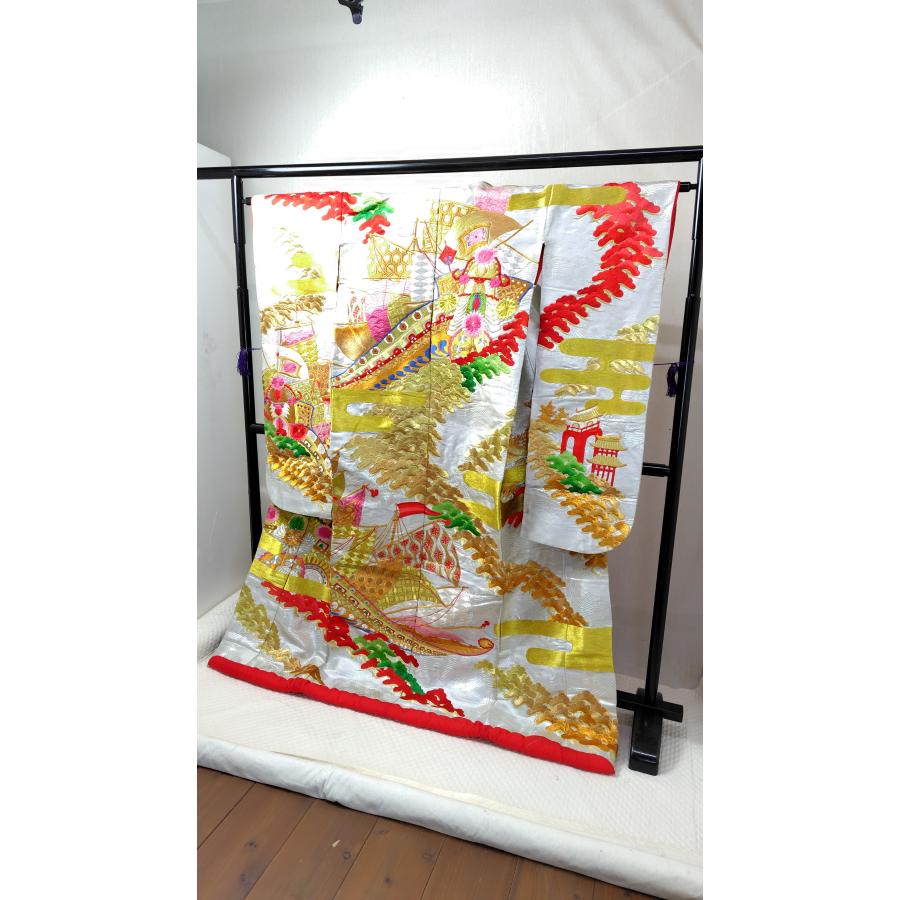 【used】着物『打掛』舞台衣装　インテリア　kimono uchikake　和装　花嫁衣裳　日本　Japanese　伝統衣装　中古品 |  | 02