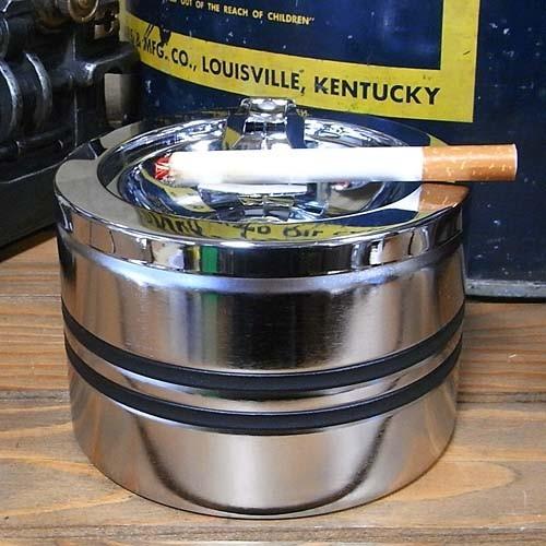 昭和レトロ　スタンド灰皿　プッシュ式　希少　当時物　雰囲気良し　レトロ灰皿 昭和レトロ スタンド灰皿 プッシュ式 希少 当時物 雰囲気良し レトロ灰皿